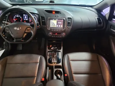 Kia K3 2016, 82275 км, за 5530.95 USD