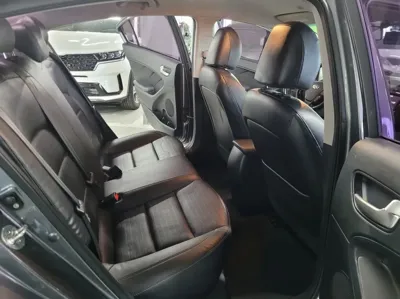 Kia K3 2016, 82275 км, за 5528.42 USD - фото 9