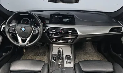 BMW 5-Series 2018, 72262 км, за 15165.55 USD - фото 7