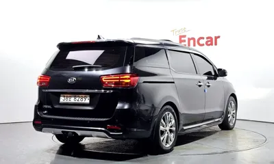 Kia Canival 2019, 75620 км, за 14462.55 USD