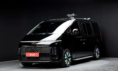 Hyundai Staria · 2022 год