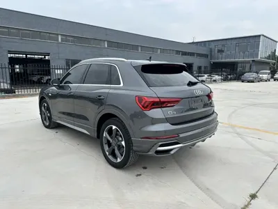 Audi Q3 2023, 14000 км, за 31311.93 USD