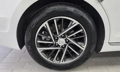 Hyundai Grandeur 2020, 82347 км, за 13384.9 USD