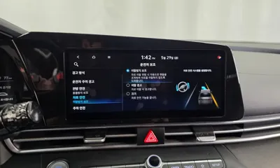 Hyundai Avante 2021, 100582 км, за 8444.38 USD - фото 16