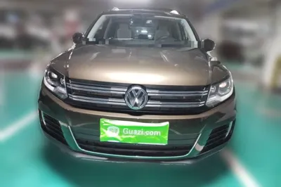 Volkswagen Tiguan 2015, 43200 км, за 10708 USD