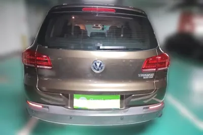 Volkswagen Tiguan 2015, 43200 км, за 10708 USD