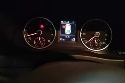 Volkswagen Tiguan 2015, 43200 км, за 10708 USD - фото 11