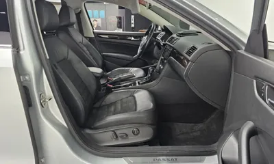 Volkswagen Passat 2015, 51003 км, за 5087.54 USD - фото 11
