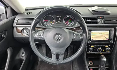 Volkswagen Passat 2015, 51003 км, за 5087.54 USD - фото 13