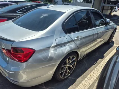 BMW 3-Series 2014, 200371 км, за 3705.39 USD