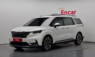 Kia Canival · 2023 год