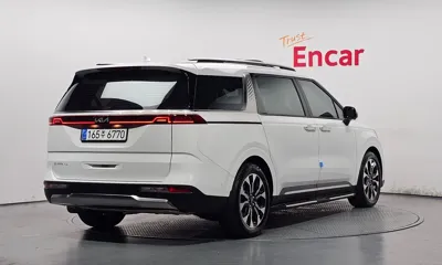 Kia Canival 2023, 30251 км, за 22646.71 USD