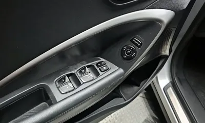 Hyundai Santafe 2016, 132945 км, за 6036.52 USD - фото 18