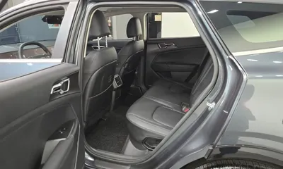 Kia Sportage 2025, 7150 км, за 19824.08 USD - фото 11