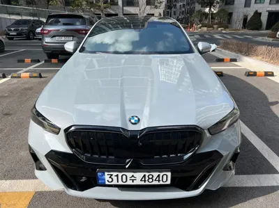 BMW 5-Series 2024, 45000 км, за 18603.12 USD