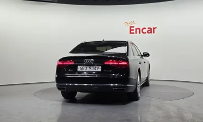 Audi A8 2015, 130217 км, за 12286.29 USD