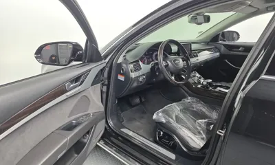 Audi A8 2015, 130217 км, за 12286.29 USD - фото 11