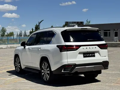 Lexus LX 2026, 7000 км, за 206287.68 USD