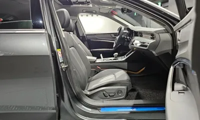 Audi A6 2021, 15075 км, за 23059.13 USD - фото 10