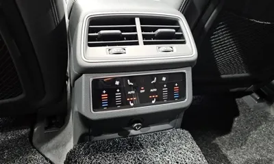 Audi A6 2021, 15075 км, за 23059.13 USD - фото 18