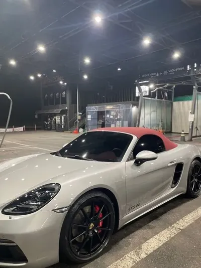 Porsche 718 · 2024 год