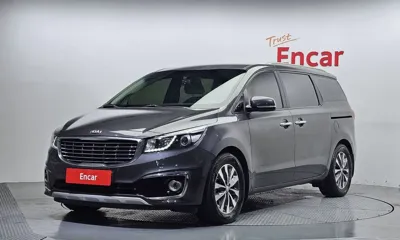 Kia Canival · 2017 год