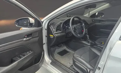 Hyundai Avante 2018, 123258 км, за 5907.84 USD - фото 11