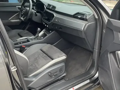 Audi Q3 2023, 17500 км, за 28006.72 USD - фото 9