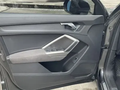 Audi Q3 2023, 17500 км, за 28006.72 USD - фото 12