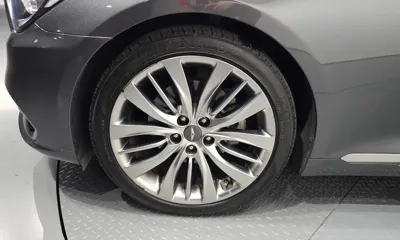Genesis G80 2019, 93702 км, за 12555.31 USD
