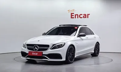 Mercedes-Benz C-Class · 2017 год