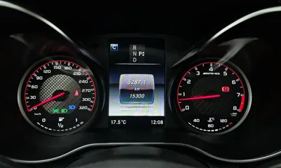 Mercedes-Benz C-Class 2017, 15300 км, за 44234.55 USD - фото 8