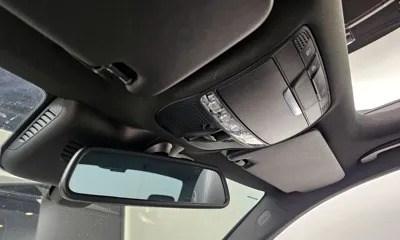 Mercedes-Benz C-Class 2017, 15300 км, за 44234.55 USD - фото 16
