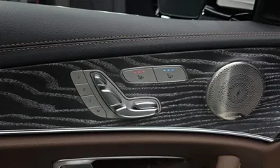 Mercedes-Benz E-Class 2023, 38946 км, за 31205.23 USD - фото 18