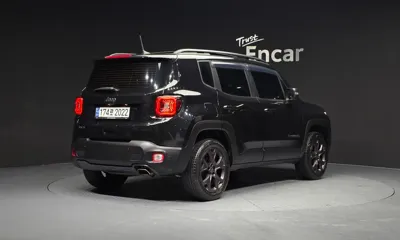 Jeep Renegade 2021, 38253 км, за 12890.01 USD