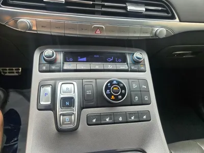 Hyundai Palisade 2022, 58800 км, за 19404.82 USD - фото 18