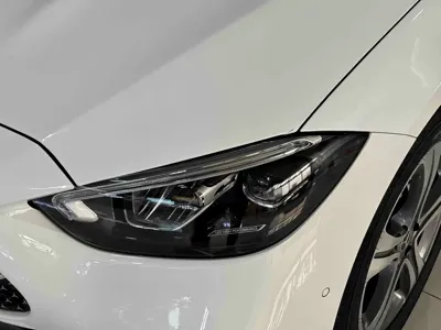 Mercedes-Benz C-Class 2022, 68000 км, за 23137.27 USD