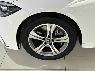 Mercedes-Benz C-Class 2022, 68000 км, за 23137.27 USD