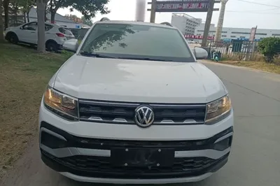Volkswagen T-Cross 2019, 88300 км, за 8557 USD