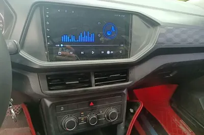 Volkswagen T-Cross 2019, 88300 км, за 8557 USD - фото 15
