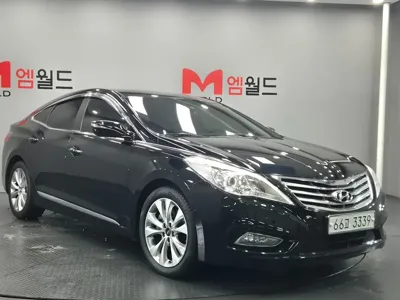 Hyundai Grandeur 2011, 179105 км, за 2560.06 USD