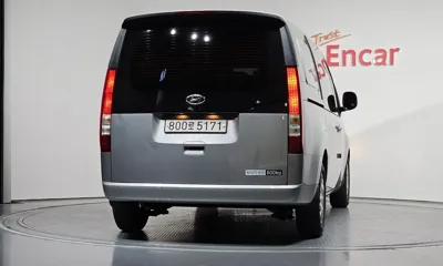 Hyundai Staria 2024, 5347 км, за 18576.87 USD
