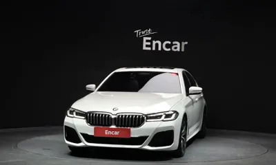 BMW 5-Series 2022, 70963 км, за 23059.13 USD