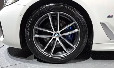 BMW 5-Series 2022, 70963 км, за 23059.13 USD