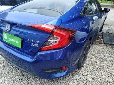 Honda Civic 2021, 56400 км, за 9223.64 USD - фото 8