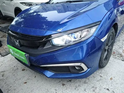 Honda Civic 2021, 56400 км, за 9223.64 USD - фото 24