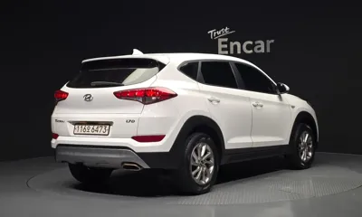 Hyundai Tucson 2018, 122192 км, за 6170.41 USD