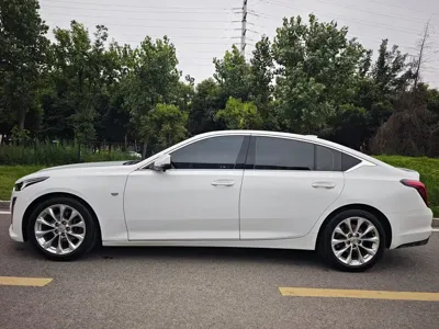 Cadillac CT5 2021, 71000 км, за 16767.58 USD
