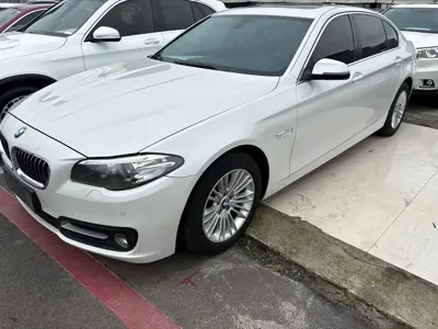 BMW 5 Series · 2016 год