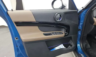 MINI Countryman 2018, 70222 км, за 8796.11 USD - фото 24